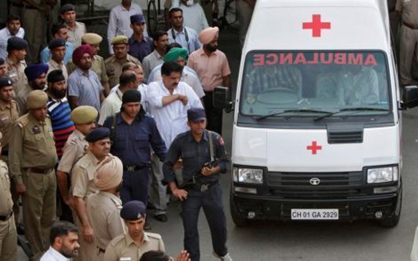 В Индии пять военных погибли при атаке террористов