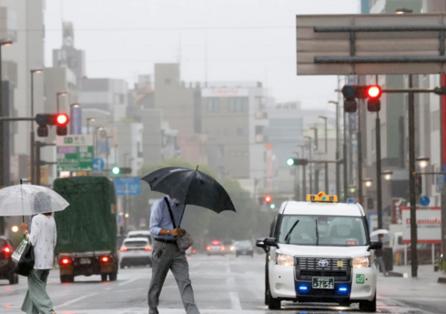 Тайфун "Меари" обрушится сегодня на Токио
