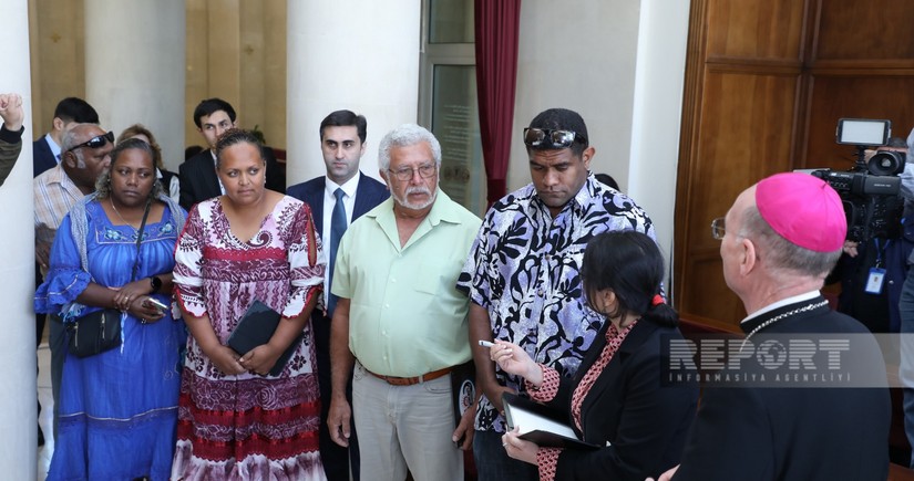 Delegation of New Caledonia Congress visits Catholic Church in Baku