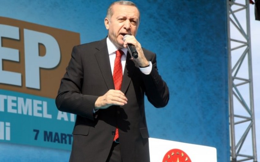 ​Türkiyə prezidenti baş nazir Əhməd Davudoğlunun istefasına münasibət bildirib