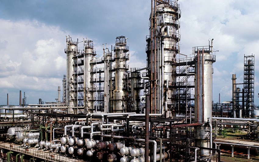 Южнокорейская фирма построит нефтеперерабатывающий завод в Иране за $1,9 млрд