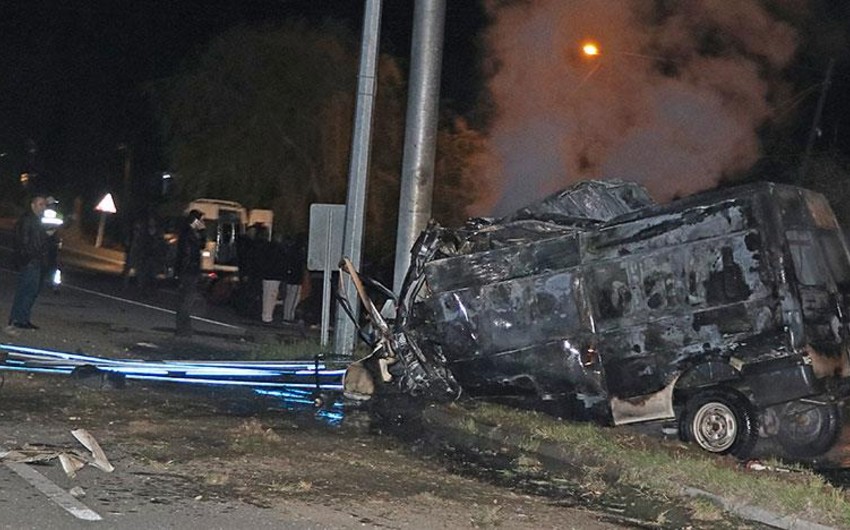 Страшная авария в Игдыре: 15 погибших, 30 раненых - ФОТО