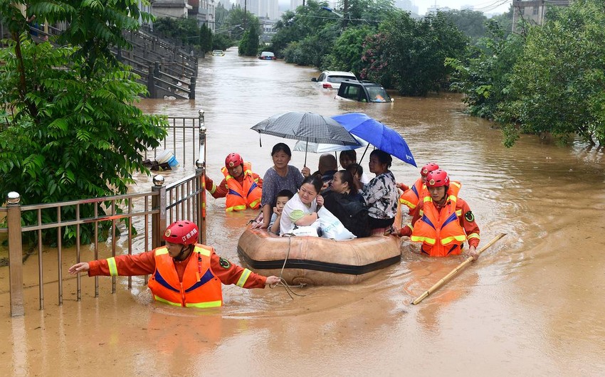 Число погибших из-за наводнений в китайской провинции Хэнань возросло до 63