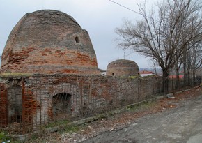 Ancient bath is in a bad condition - PHOTOS