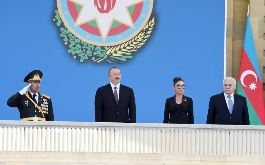 Президент: Азербайджан и впредь будет закупать самое современное вооружение и технику