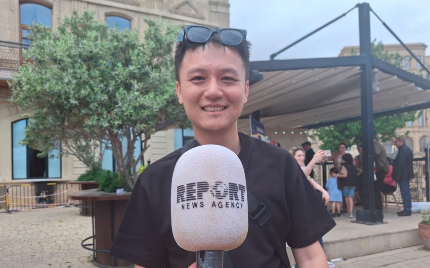 Турист из Китая: Фестиваль ковров в Баку бесподобен