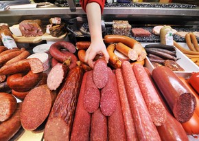 Азербайджан на 21% увеличил импорт колбасы из России