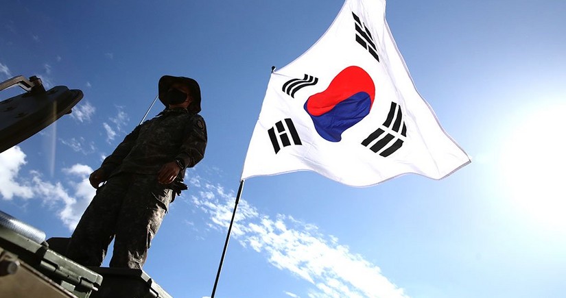 Cənubi Koreya 20 milyard dollarlıq silah ixrac etmək niyyətindədir