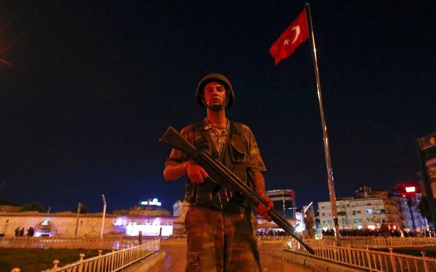 1 463 soldiers arrested in Turkey due to the coup attempt