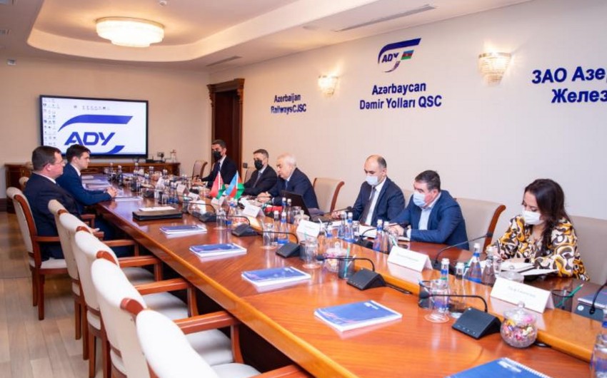 Азербайджан и Беларусь обсудили сотрудничество в сфере железнодорожного транспорта