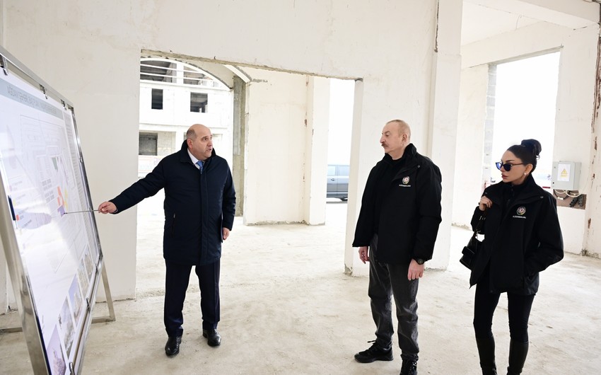 İlham Əliyev Ağdam şəhərində 2-ci yaşayış kompleksində aparılan tikinti işləri ilə tanış olub - YENİLƏNİB
