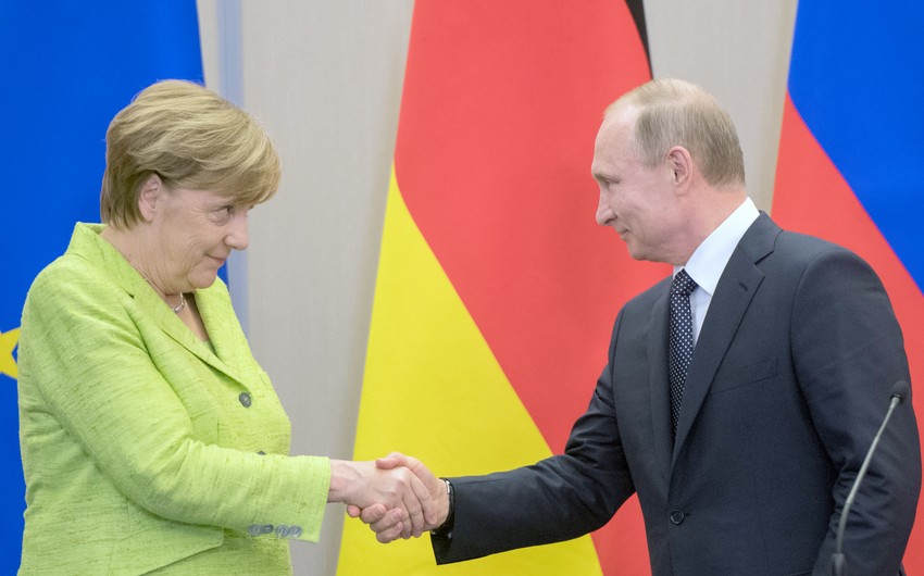Putin, Merkel discuss situation in Karabakh
