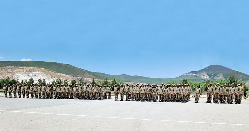 В армии Азербайджана начались учебные сборы с военнообязанными