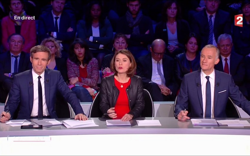 Министр обороны Франции заснул во время дебатов социалистов