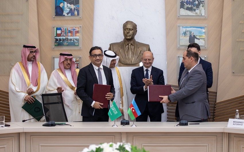 Azerbaijan, Saudi Arabia ink documents strengthening energy partnership