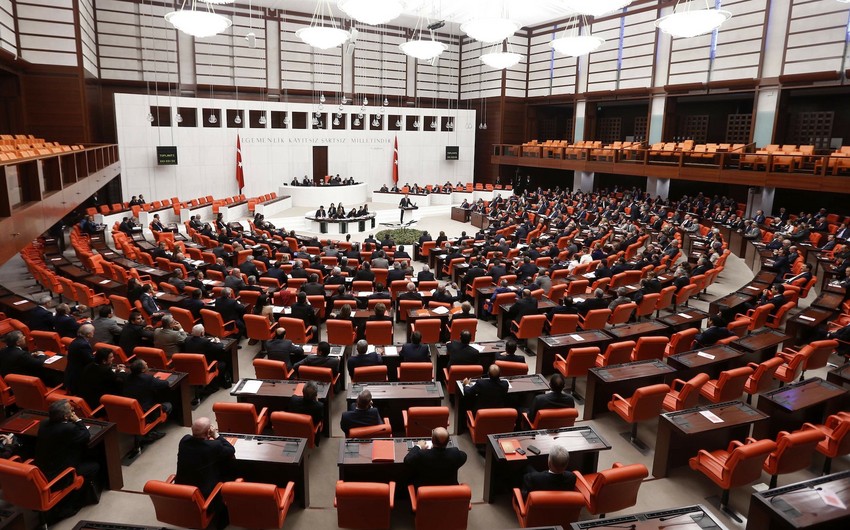 Türkiyə parlamenti fövqəladə iclasa toplanır