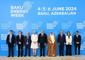 Президент Ильхам Алиев выступил на открытии Бакинской энергетической недели