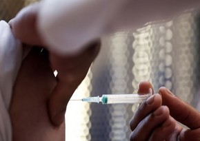 Uqandada yüzlərlə insan saxta COVID-19 vaksini ilə peyvənd edilib