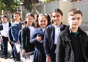 Сегодня в школах Азербайджана проводится мониторинг учащихся IV классов 