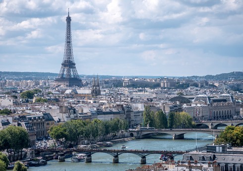 Франция не будет требовать от вакцинированных туристов отрицательный ПЦР-тест