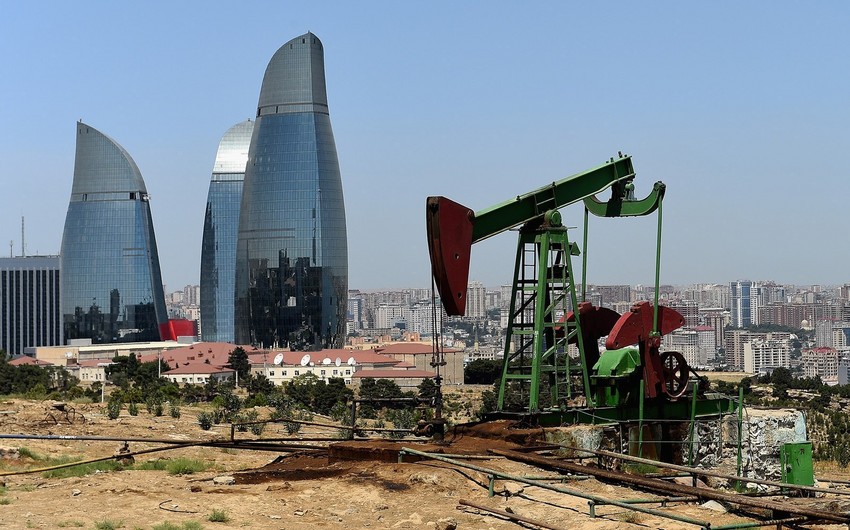 Azerbaijani oil price soars slightly on markets