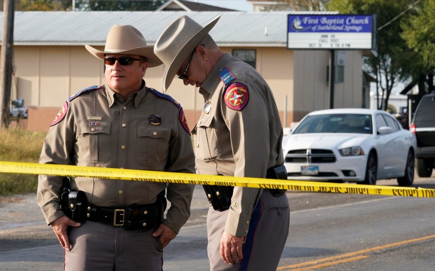 Ранения в результате стрельбы в школе в Техасе получили 17 человек