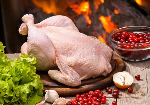 Азербайджан начал поставки куриного мяса из Узбекистана 