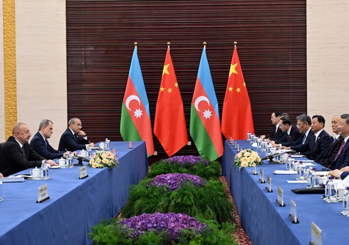 Китай поддерживает повышение статуса Азербайджана в ШОС и участие в БРИКС