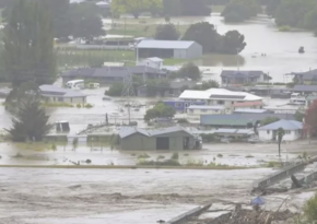 В результате циклона в Новой Зеландии погибли четыре человека