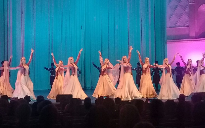 Azerbaijan State Dance Ensemble performed in Moscow