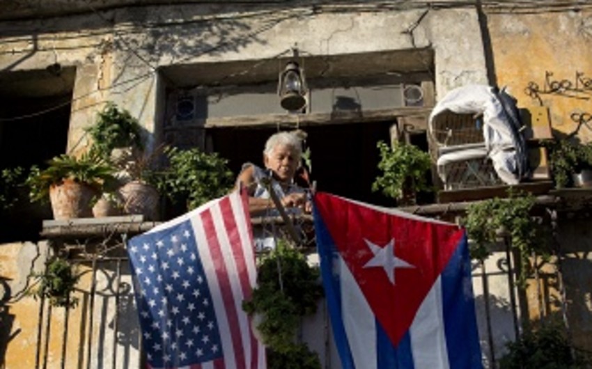 ​ABŞ Kubanın 36 şirkətini sanksiya siyahısından çıxarıb
