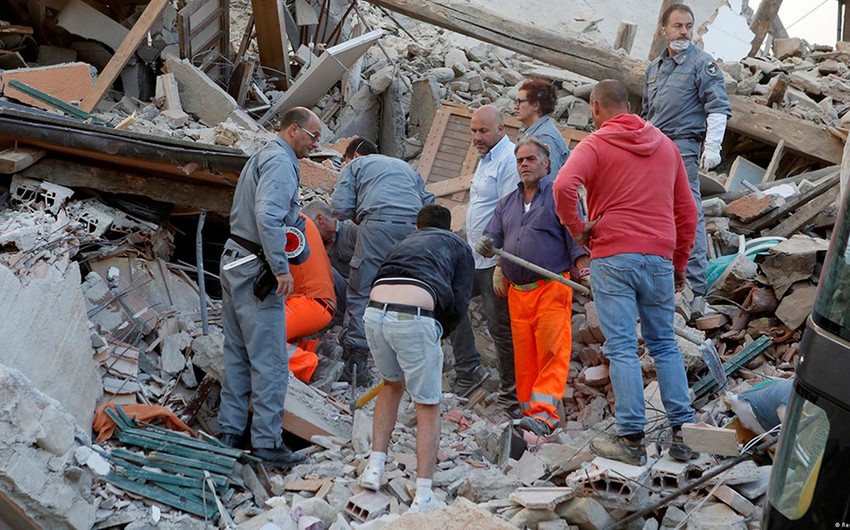 В Малатье из-под завалов вызволены 32 человека