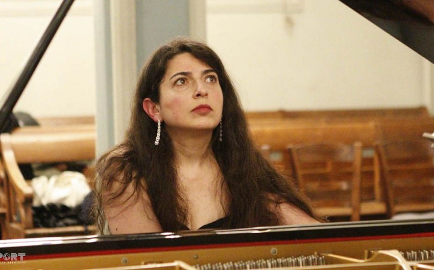 В Париже состоялся концерт азербайджанской пианистки - ФОТО