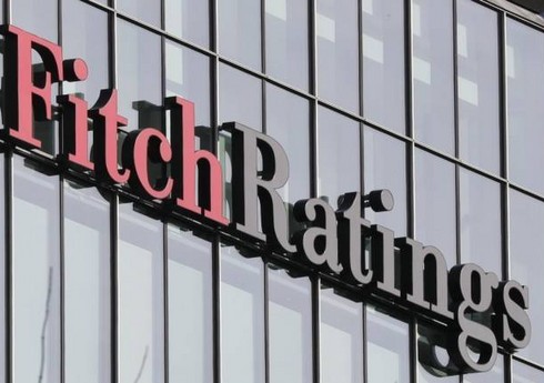 Fitch повысило рейтинг Азербайджана до уровня 