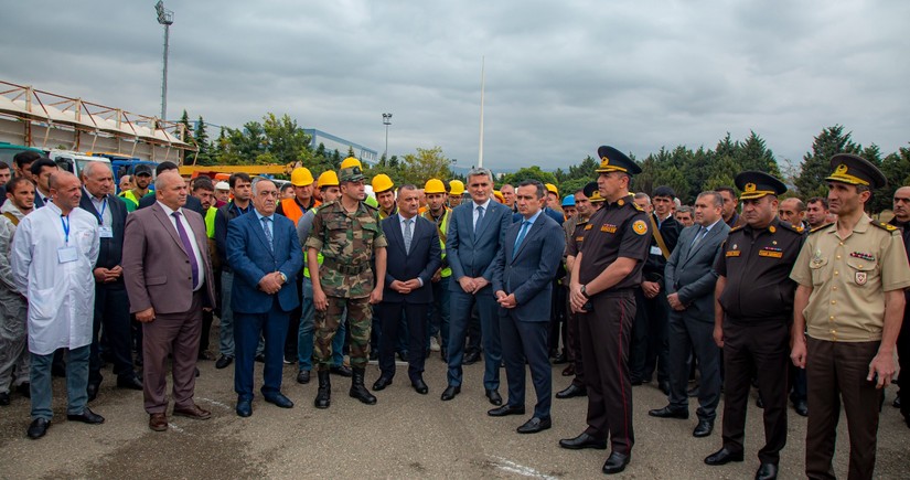 В Шамкире прошли масштабные учения по оповещению и сбору сил гражданской обороны