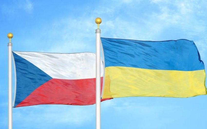 Çexiya və Ukrayna baş nazirləri ölkənin bərpası barədə müzakirə aparıb