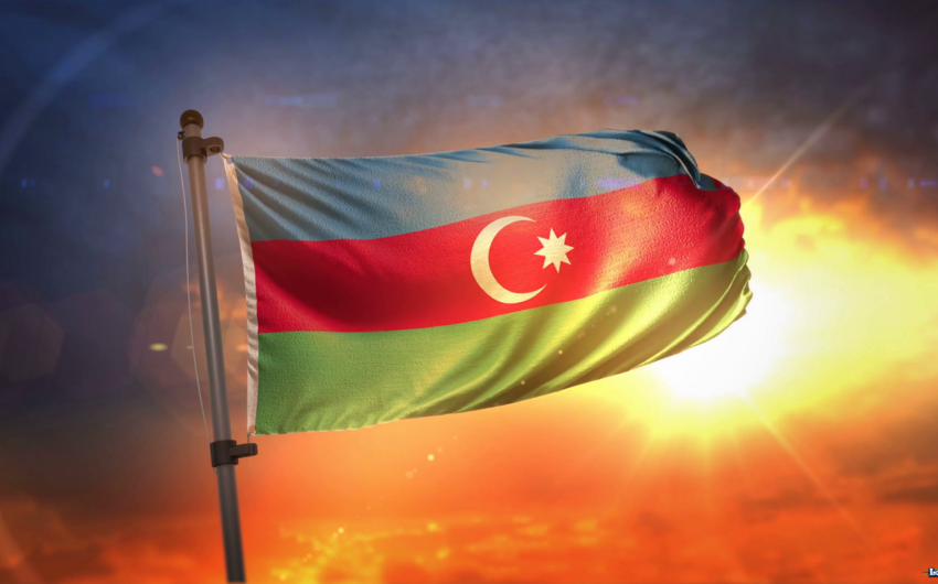 Suqovuşana Azərbaycan bayrağı asılıb