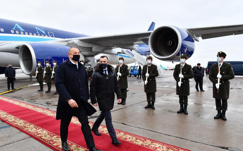 Prezident İlham Əliyev Ukraynaya işgüzar səfərə gedib