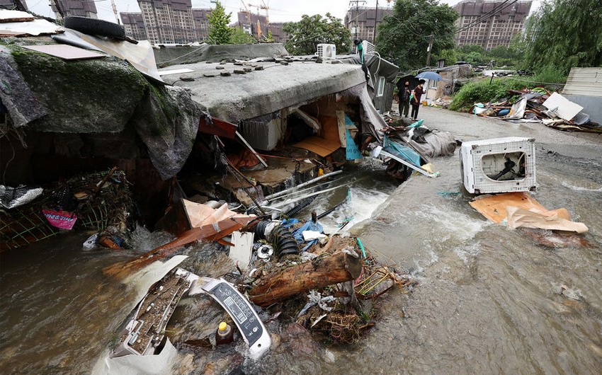 Число жертв наводнений в Южной Корее возросло до 14
