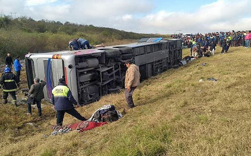 В Аргентине не менее 13 человек погибли в ДТП с автобусом