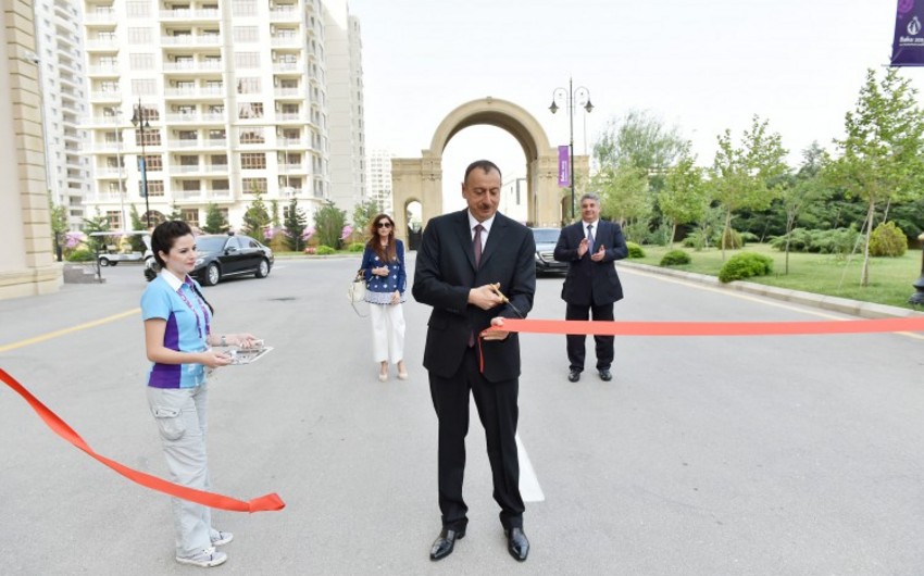 ​Prezident İlham Əliyev birinci Avropa Oyunlarının Atletlər və Media kəndlərinin açılışlarında iştirak edib