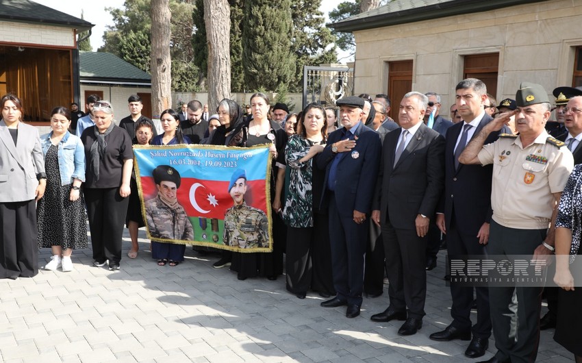  İkinci Şəhidlər Xiyabanında antiterror əməliyyatlarında şəhid olan hərbi qulluqçuların anım tədbiri keçirilib