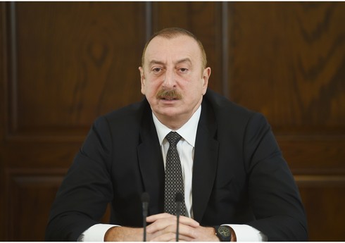 Президент: Разрушения, учиненные армянами в Западном Азербайджане, должны быть доведены до мировой общественности