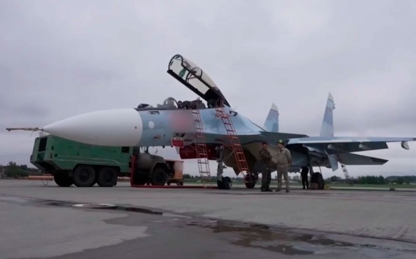 Novel multifunctional SU-30SM2 fighter jets supplied to Russian Defense Ministry