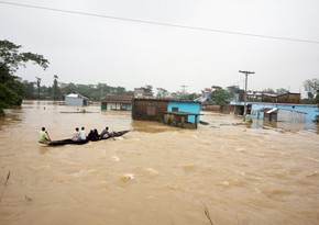 Bangladesh floods leave 1.24 million families homeless