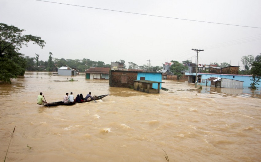 Bangladesh floods leave 1.24 million families homeless