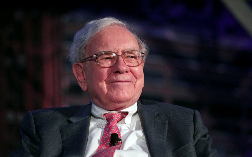 Warren Buffett donates $5.3B to charity