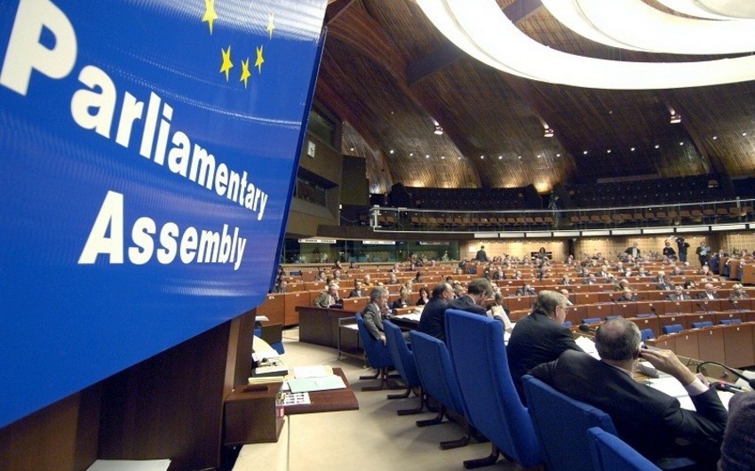 PACE adopts resolution on social media