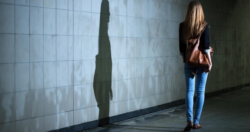 Sumqayıtda 15 yaşlı qız itkin düşüb