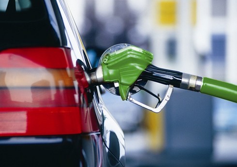 В Японии планируют отменить налоговые льготы для авто на бензиновых двигателях